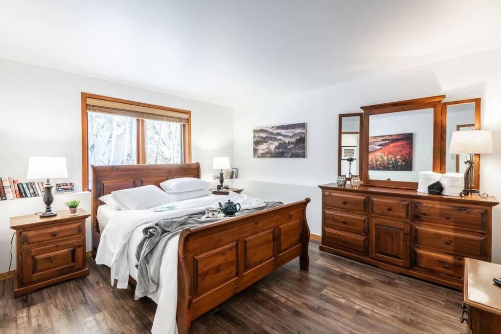 Hauts-bois Inout 2brs Wpool Access 197-9 Hébergement de vacances *